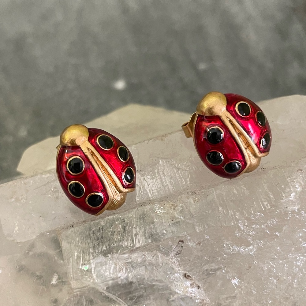 Vintage Avon Red Gold Ladybug Earrings - Picture 10 of 11